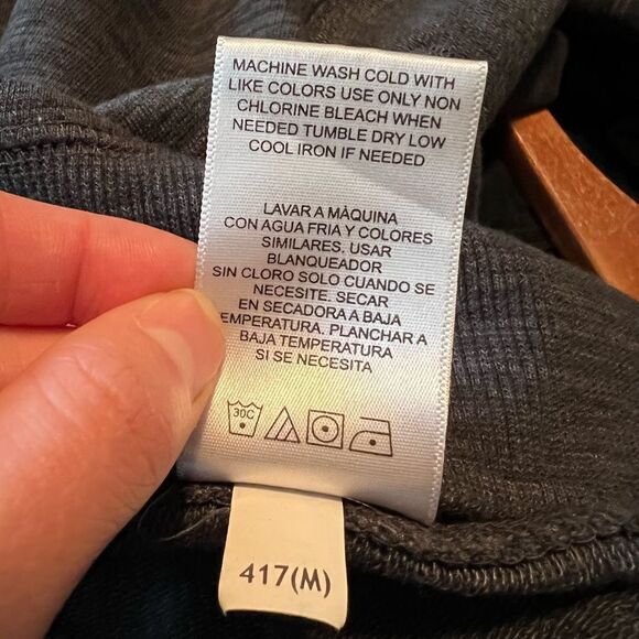 Champion‎ grey crew neck  sweater. Size small - Picture 6 of 8